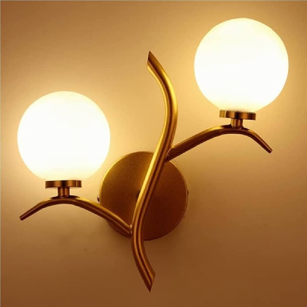 Golden Wall Lamp - Image 2