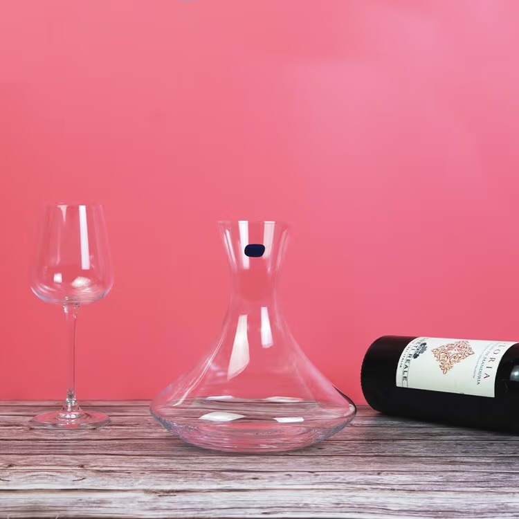 Elegantwine decanter(carafe) - Image 1